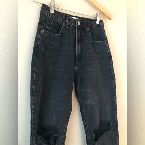 ✨ Zara | Distressed Black Faded Jeans - Picture 2 of 5